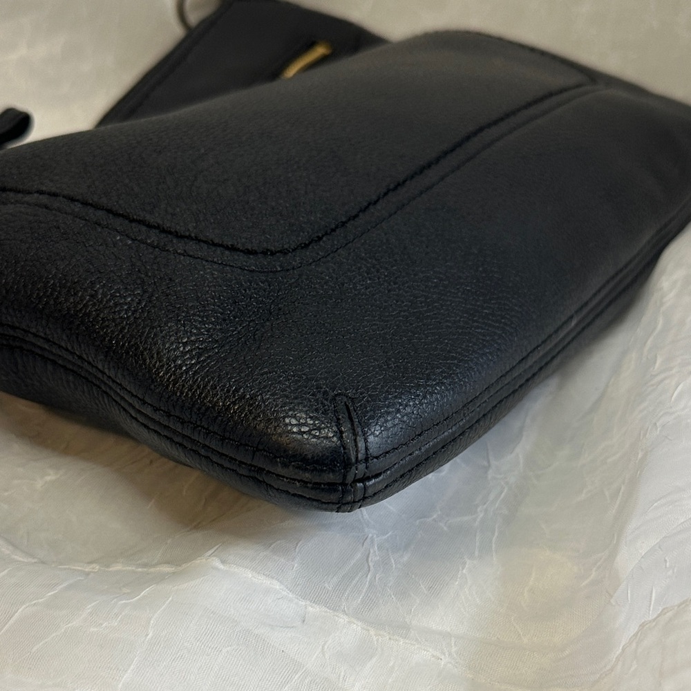 Coach Poppi Perri Black Leather Shoulder Bag - Picture 4 of 11